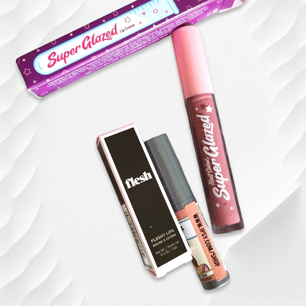 IPSY lip set.